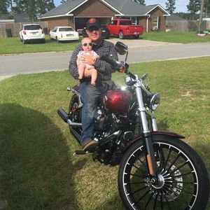 Meet your Posher, Cliff